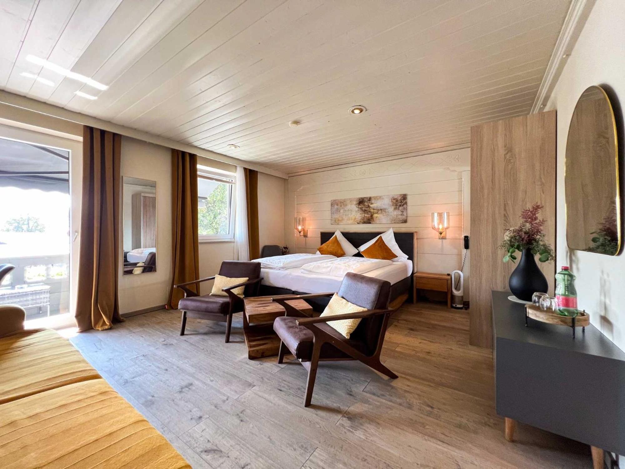 Hotel Schlossblick Chiemsee พรีนอัมคิมซี ภายนอก รูปภาพ