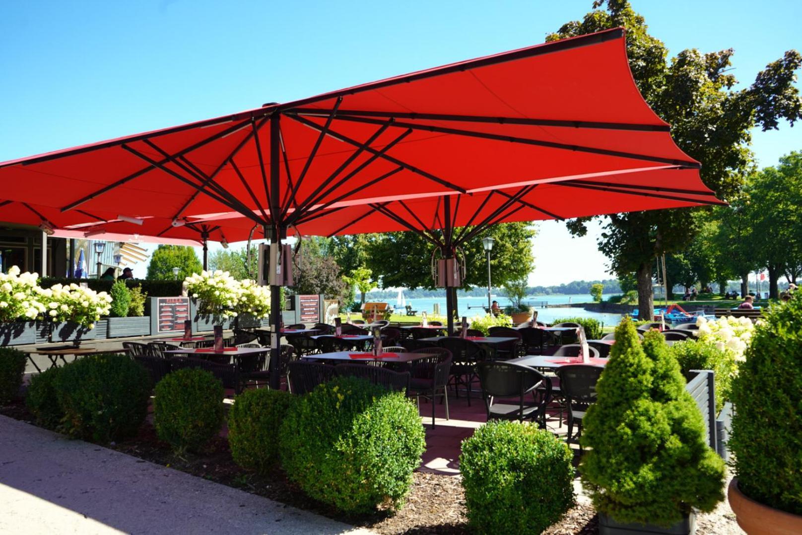 Hotel Schlossblick Chiemsee พรีนอัมคิมซี ภายนอก รูปภาพ