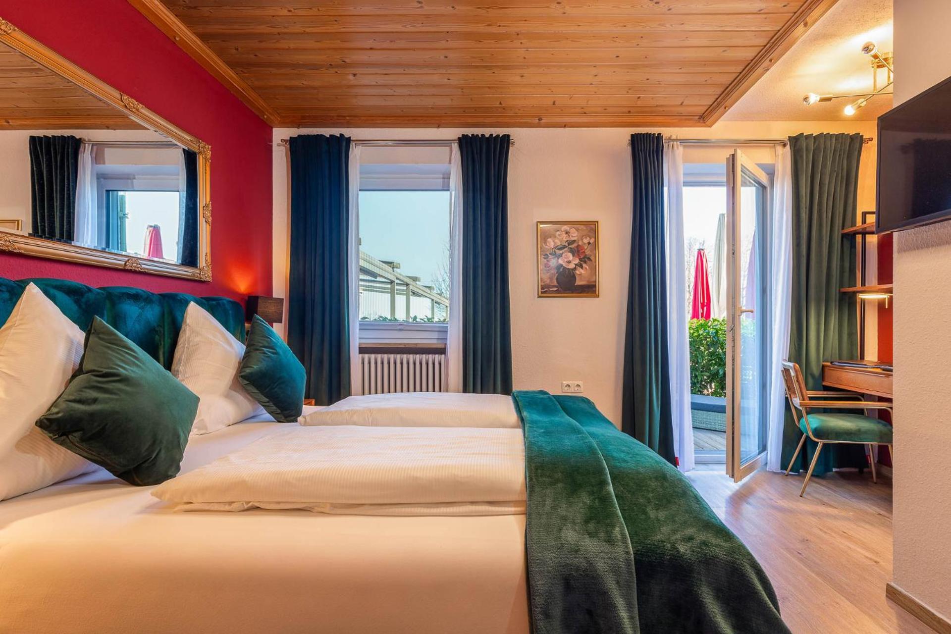 Hotel Schlossblick Chiemsee พรีนอัมคิมซี ภายนอก รูปภาพ