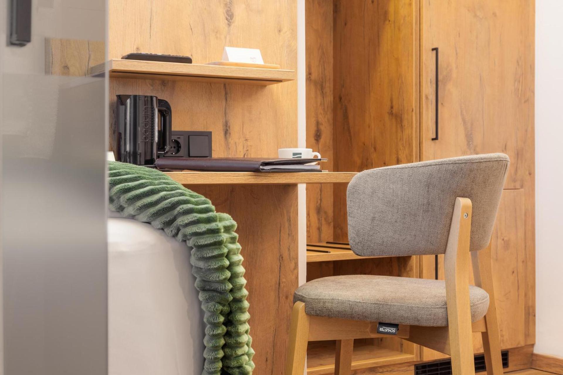 Hotel Schlossblick Chiemsee พรีนอัมคิมซี ภายนอก รูปภาพ